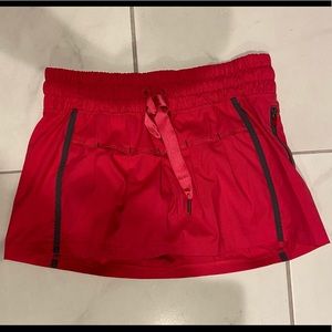 Lululemon skirt pink